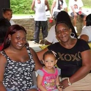 Meet your Posher, Cynthia